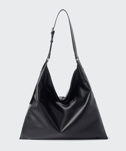 MUSINSA STANDARD（ムシンサスタンダード）の「シンセティックレザー スラウチショルダーバッグ [ブラック]（ショルダーバッグ・メンズ・その他・FREE）」の3枚目の写真