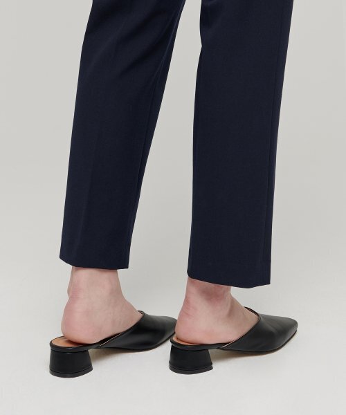 MUSINSA STANDARD WOMAN（ムシンサスタンダードウーマン）の「レディーススリムストレート隠しバンディングスラックス[ネイビー]（スラックス・レディース・その他・34/32/30/31/24/25/26/27/28/29）」の8枚目の写真