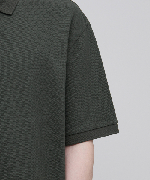 MUSINSA STANDARD(ムシンサスタンダード)の「リラックスフィットピケポロシャツ【カーキ】(ポロシャツ・メンズ・その他・XX-LARGE/SMALL/MEDIUM/LARGE/X-LARGE)」の5枚目の写真