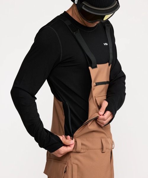 VOLCOM(ボルコム)の「VOLCOM ROAN BIB OVERALL/ボルコムスキースノーボードウェア(ビブパンツ)(その他パンツ・メンズ・ブラック/グレー/アーミー/グレー系その他/ブラウン系その他・MEDIUM/LARGE)」の21枚目の写真