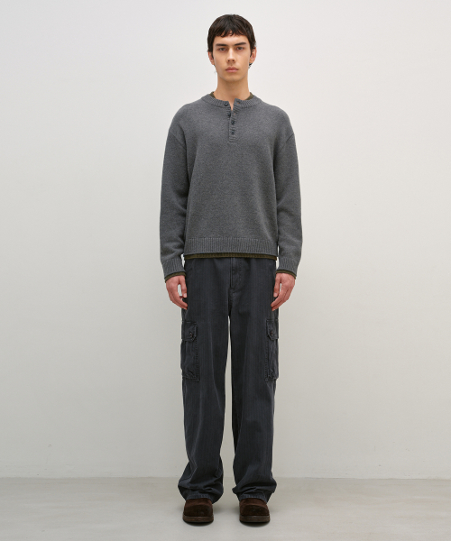 INSILENCE(インサイロンス)の「ダブルレイヤードヘンリーネックニット グレー(ニット/セーター・レディース・その他・LARGE/SMALL/MEDIUM)」の6枚目の写真