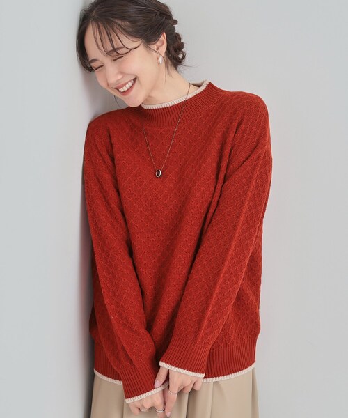 DRESKIP(ドレスキップ)の「【洗濯機可/毛玉レス】配色がアクセント ダイヤ柄ゆるニット(ニット/セーター・レディース・サンドベージュ/ブルー系その他/ダークブラウン/ワインレッド/ブラック・01/02/03/04)」の5枚目の写真