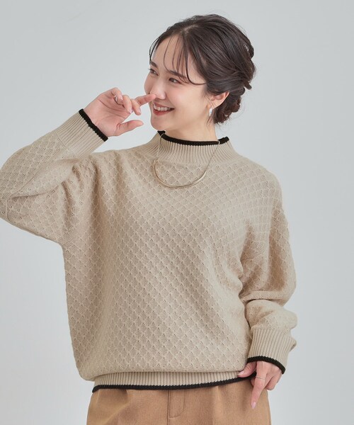 DRESKIP(ドレスキップ)の「【洗濯機可/毛玉レス】配色がアクセント ダイヤ柄ゆるニット(ニット/セーター・レディース・サンドベージュ/ブルー系その他/ダークブラウン/ワインレッド/ブラック・01/02/03/04)」の15枚目の写真