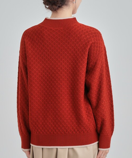 DRESKIP(ドレスキップ)の「【洗濯機可/毛玉レス】配色がアクセント ダイヤ柄ゆるニット(ニット/セーター・レディース・サンドベージュ/ブルー系その他/ダークブラウン/ワインレッド/ブラック・01/02/03/04)」の17枚目の写真