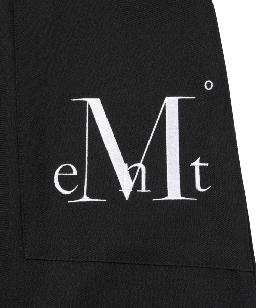 MUCENT(ムセント)の「モダントストライプ配色ワイドピンタックハーフパンツ(その他パンツ・レディース・ブラック・FREE)」の8枚目の写真