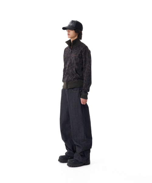 AAKAM(アーカム)の「Leopard Logo Track Jacket (Black)(ナイロンジャケット・レディース・その他・1/2)」の7枚目の写真