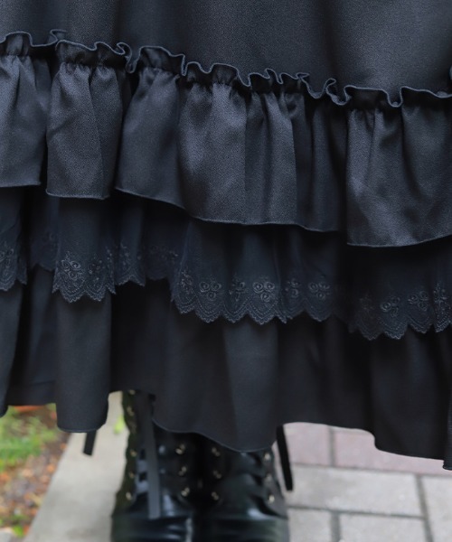 axes femme（アクシーズファム）の「ジャボブローチ付ロングワンピース（ワンピース・レディース・キナリ/ワイン/ブラック・MEDIUM）」の12枚目の写真