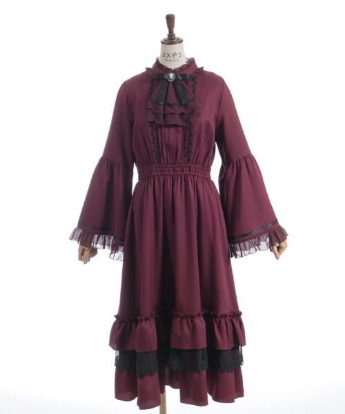 ジャボブローチ付ロングワンピース（ワンピース）｜axes femme