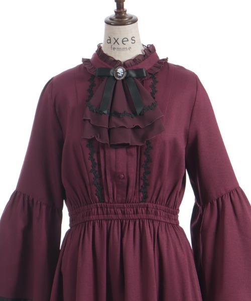 axes femme（アクシーズファム）の「ジャボブローチ付ロングワンピース（ワンピース・レディース・キナリ/ワイン/ブラック・MEDIUM）」の19枚目の写真