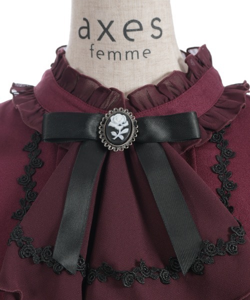 axes femme（アクシーズファム）の「ジャボブローチ付ロングワンピース（ワンピース・レディース・キナリ/ワイン/ブラック・MEDIUM）」の22枚目の写真