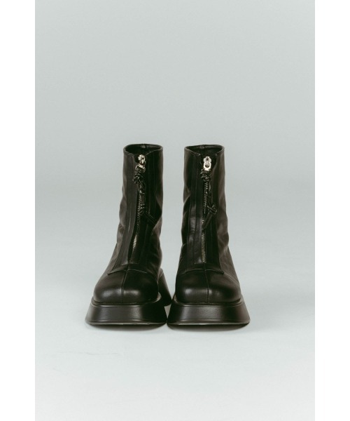 Knuth Marf(クヌースマーフ)の「front zip platform boots(ブーツ・レディース・ブラウン/ブラック・23cm/24cm/25cm)」の5枚目の写真