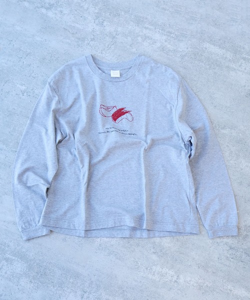 bulle de savon(ビュルデサボン)の「うさぎりんご刺繍 ロンT(Tシャツ/カットソー・レディース・ホワイト/グレー・FREE)」の3枚目の写真