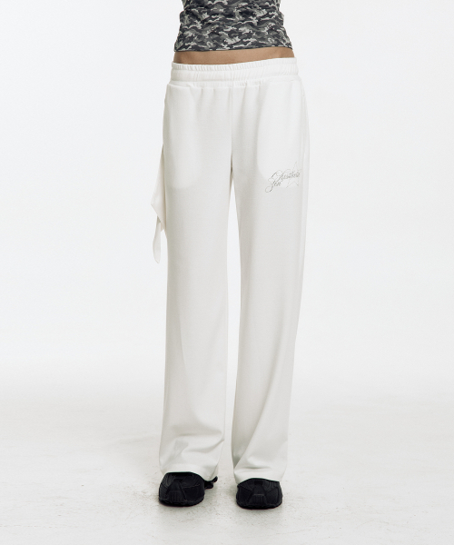 KASHIKO(カシコ)の「Scarf Sweat Pants White(スウェットパンツ・レディース・その他・FREE)」の10枚目の写真