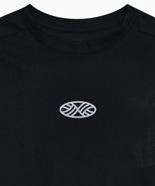 MENASOO(ミナス)の「VENODE Small Track Logo Active Long Tshirts_Black (Tight Fit)(Tシャツ/カットソー・レディース・ブラック・1/2)」の19枚目の写真
