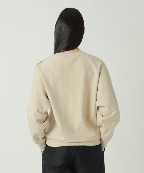 ZUCCa（ズッカ）の「HUIT PETALS SWEATSHIRT / スウェット / P（スウェット・レディース・ダークグレー/ネイビー/ベージュ・XL/M size）」の4枚目の写真