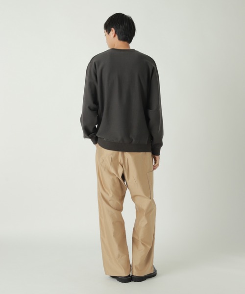 ZUCCa（ズッカ）の「HUIT PETALS SWEATSHIRT / スウェット / P（スウェット・レディース・ダークグレー/ネイビー/ベージュ・XL/M size）」の8枚目の写真