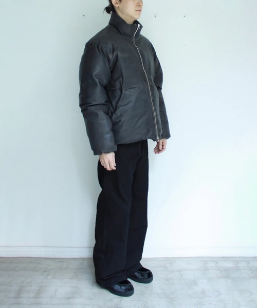soe(ソーイ)の「Damaged Leather Down Jacket(ダウンジャケット/コート・メンズ・ブラック・1)」の5枚目の写真