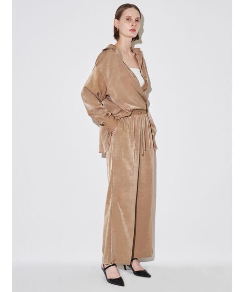 ELENDEEK（エレンディーク）の「サテンカシュクールシャツ（シャツ/ブラウス・レディース・オフホワイト/キャメル・FREE）」の21枚目の写真