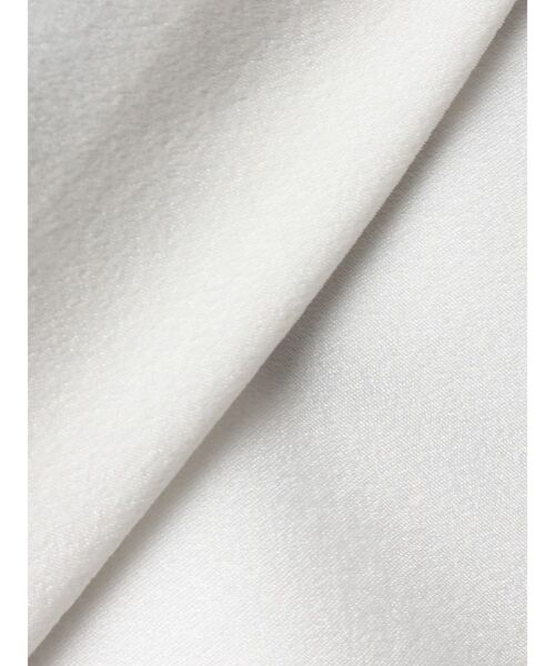 ELENDEEK（エレンディーク）の「サテンカシュクールシャツ（シャツ/ブラウス・レディース・オフホワイト/キャメル・FREE）」の9枚目の写真