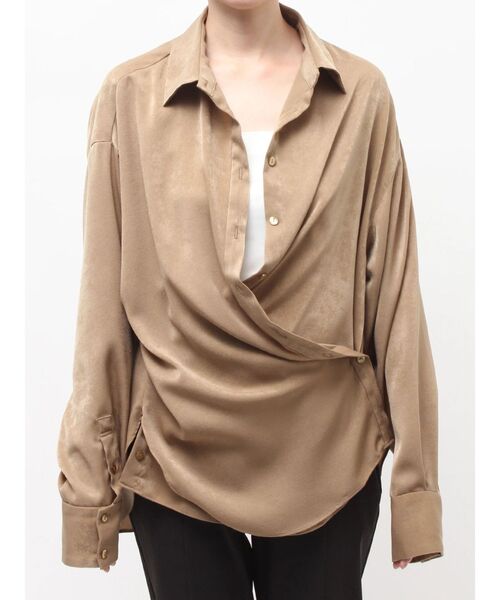 ELENDEEK（エレンディーク）の「サテンカシュクールシャツ（シャツ/ブラウス・レディース・オフホワイト/キャメル・FREE）」の7枚目の写真