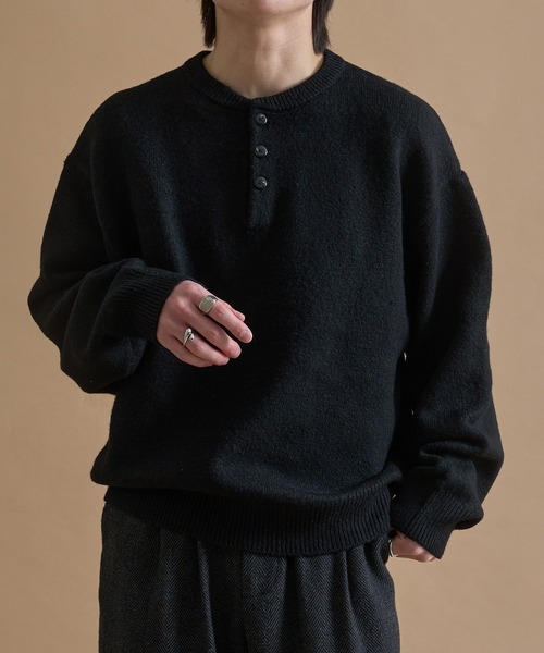 ヘンリーネックルーズニット（ニット/セーター）｜epnok（エプノック