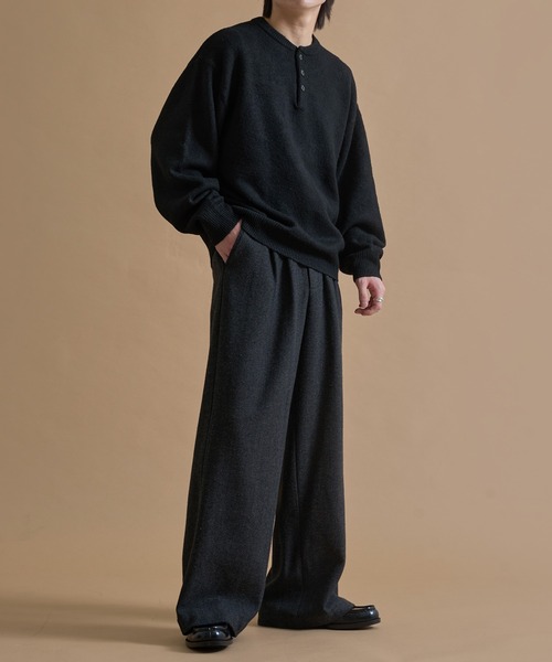 epnok（エプノック）の「ヘンリーネックルーズニット（ニット/セーター・メンズ・ブラック/グレー/テラコッタ・SMALL/MEDIUM/LARGE）」の17枚目の写真