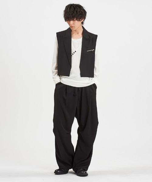 NO ID.(ノーアイディ)の「mj11345-ドッキングZIPチェスターJKT ジャケット(458006-396J)(テーラードジャケット・メンズ・グレー系その他/ブラック・2/1)」の4枚目の写真