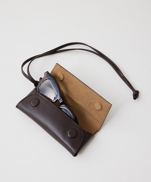 THE PAUSE（ザ ポーズ）の「【THE PAUSE】太縁メガネ（メガネ・レディース・ブラウン・FREE）」の5枚目の写真