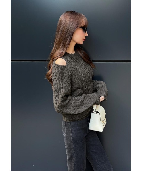 LUDICRUM(ルーディクルム)の「Cable knit wool top(ニット/セーター・レディース・オフホワイト/チャコールグレー/グリーン・FREE)」の17枚目の写真
