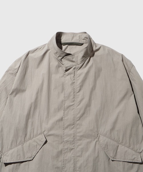 ADAM ET ROPE'（アダムエロペ）の「ナイロンタッサー ショートモッズコート（モッズコート・メンズ・グレー/ブラック・M/L）」の3枚目の写真