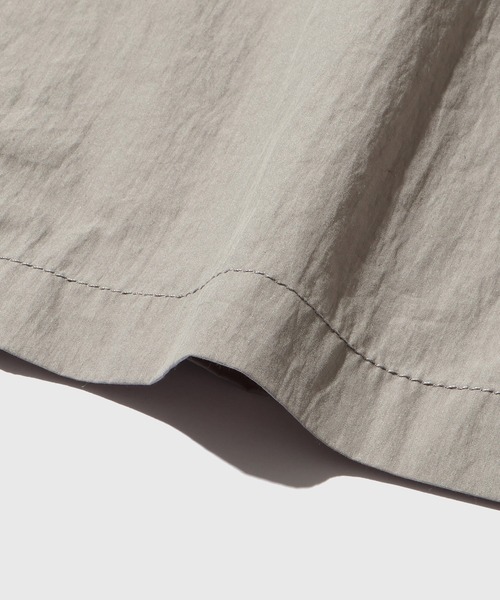 ADAM ET ROPE'（アダムエロペ）の「ナイロンタッサー ショートモッズコート（モッズコート・メンズ・グレー/ブラック・M/L）」の11枚目の写真