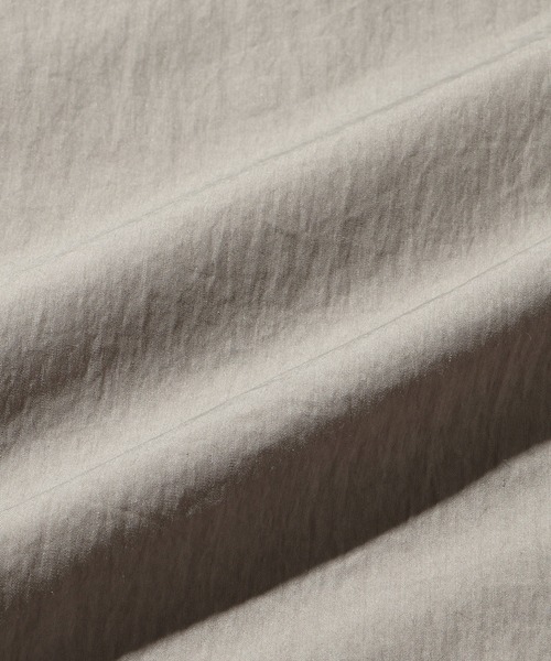 ADAM ET ROPE'（アダムエロペ）の「ナイロンタッサー ショートモッズコート（モッズコート・メンズ・グレー/ブラック・M/L）」の13枚目の写真