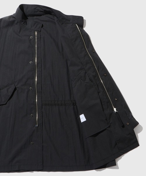 ADAM ET ROPE'（アダムエロペ）の「ナイロンタッサー ショートモッズコート（モッズコート・メンズ・グレー/ブラック・M/L）」の16枚目の写真