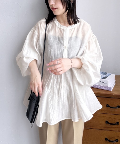 reca（レカ）の「シアーフレアブラウス（Tシャツ/カットソー・レディース・オフホワイト/ブラック/サックスブルー・M）」の4枚目の写真