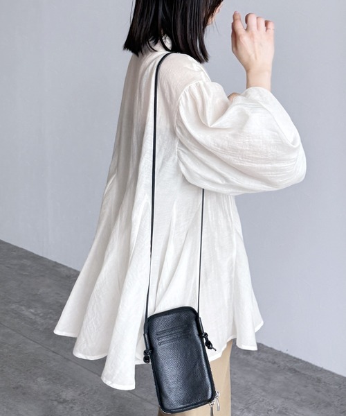 reca（レカ）の「シアーフレアブラウス（Tシャツ/カットソー・レディース・オフホワイト/ブラック/サックスブルー・M）」の5枚目の写真