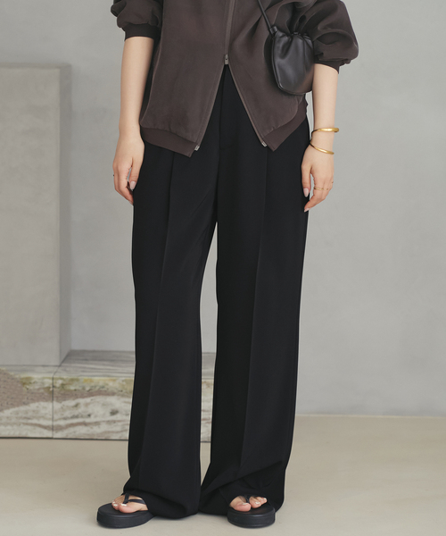 plage(プラージュ)の「beautiful tuck パンツ(スラックス・レディース・ベージュ/ブラック・36/38/34)」の21枚目の写真