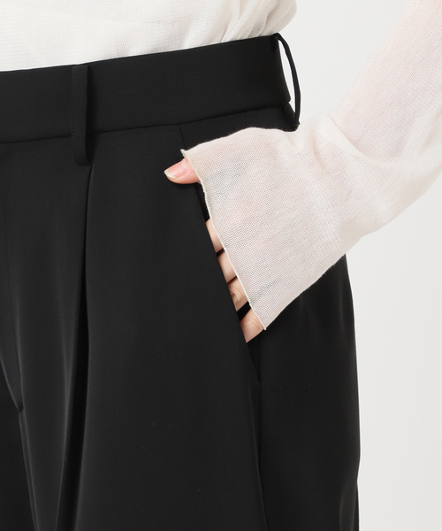 plage(プラージュ)の「beautiful tuck パンツ(スラックス・レディース・ベージュ/ブラック・36/38/34)」の8枚目の写真