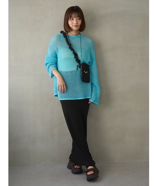 emmi(エミ)の「ボリュームソールサンダル(サンダル・レディース・ブラック/アイボリー・24.5/23.5/22.5)」の6枚目の写真