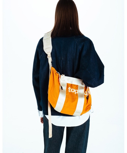 Topologie（トポロジー）の「Summit Tote Wide Medium（サミット