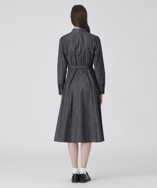 BLUE LABEL CRESTBRIDGE(ブルーレーベルクレストブリッジ)の「ライトスラブシャンブレーシャツドレス(ワンピース・レディース・ダークネイビー・40/36/38)」の5枚目の写真