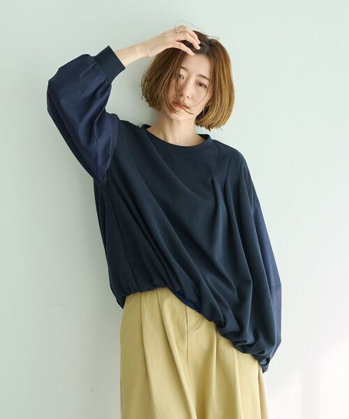 Editt by YECCA VECCA（エディットバイイェッカヴェッカ）の「アシメバルーンプルオーバー（Tシャツ/カットソー・レディース・グレー/ネイビー・FREE）」の2枚目の写真
