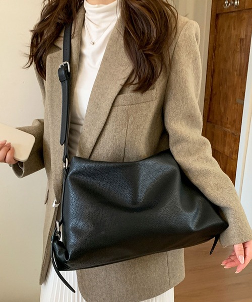 florist（フローリスト）の「2WAY シュリンクレザータッチワンハンドルバッグ/ショルダーバッグ(iPad収納可)（ショルダーバッグ・レディース・ブラック/モカ/ブラウン/ワインレッド・FREE）」の17枚目の写真
