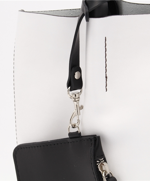 GIANNI CHIARINI（ジャンニ キアリーニ）の「GIANNI CHIARINI トートバッグ（トートバッグ・レディース・ホワイト・フリー）」の3枚目の写真