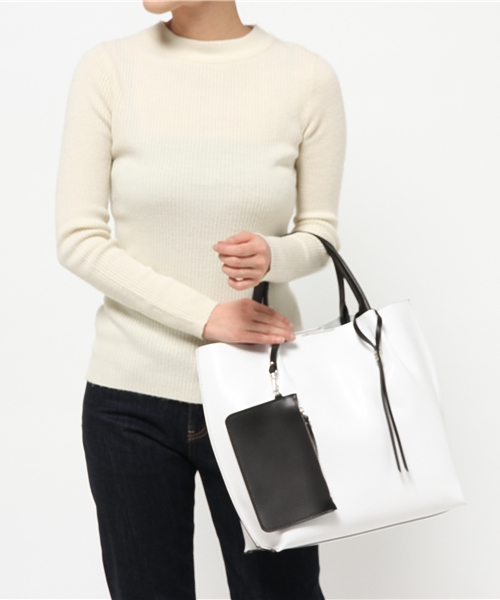 GIANNI CHIARINI（ジャンニ キアリーニ）の「GIANNI CHIARINI トートバッグ（トートバッグ・レディース・ホワイト・フリー）」の2枚目の写真