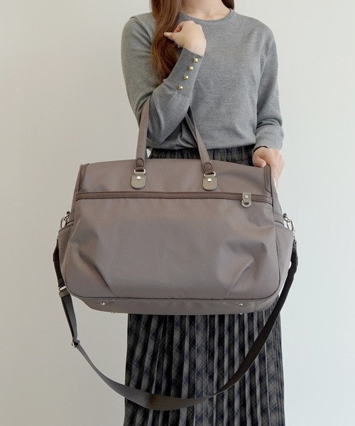 PROGRES(プログレ)の「ボストンバッグ アベス 30L ボトルホルダー 20186(ボストンバッグ・レディース・ダークベージュ/ブラウン/ブラック・FREE)」の4枚目の写真