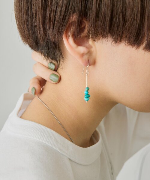 ear PAPILLONNER（イアパピヨネ）の「《スターリングシルバー使用》ナゲットターコイズピアス（ピアス（両耳用）・レディース・ブルー系その他・FREE）」の7枚目の写真
