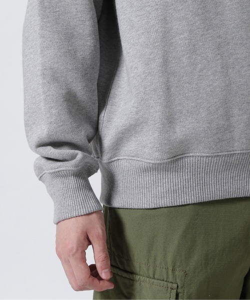 AVIREX(アヴィレックス)の「《WEB&DEPOT限定》DAILY EX LOGO CREW NECK SWEAT / ロゴ クルーネック スウェット / AVIREX / アヴィレックス(スウェット・メンズ・ネイビー/ブラック/オフホワイト/グレー・LARGE/MEDIUM/X-LARGE/XX-LARGE)」の8枚目の写真