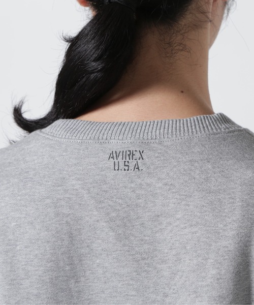 AVIREX(アヴィレックス)の「《WEB&DEPOT限定》DAILY EX LOGO CREW NECK SWEAT / ロゴ クルーネック スウェット / AVIREX / アヴィレックス(スウェット・メンズ・ネイビー/ブラック/オフホワイト/グレー・LARGE/MEDIUM/X-LARGE/XX-LARGE)」の9枚目の写真