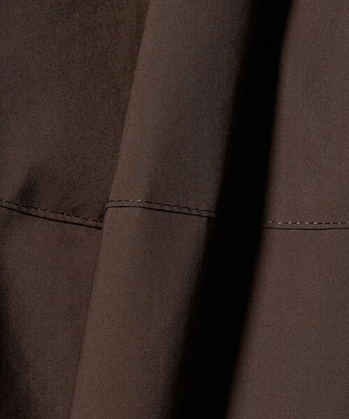 UNITED ARROWS（ユナイテッドアローズ）の「ボリュームフォルム シャツ（シャツ/ブラウス・レディース・ダークブラウン/ライトブルー/イエロー・FREE）」の18枚目の写真