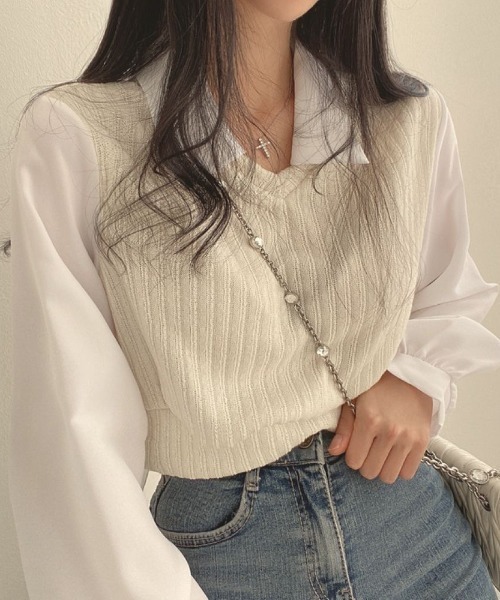 Lips(リップス)の「異素材ミックスで魅せる!上品さとトレンドを兼ね備えた大人ブラウス(シャツ/ブラウス・レディース・グレー/アイボリー/ブラック・FREE)」の8枚目の写真